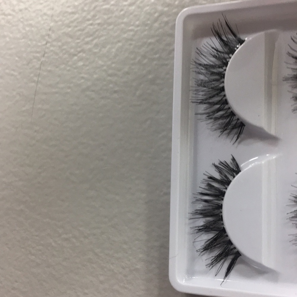 Lashes